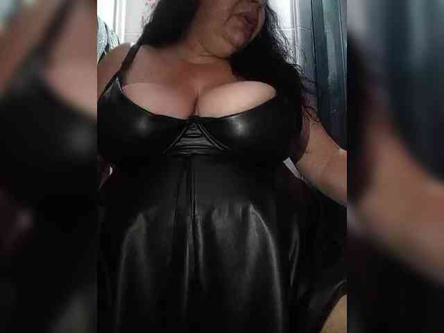 SeXy-Xo4y-SeXa webcam