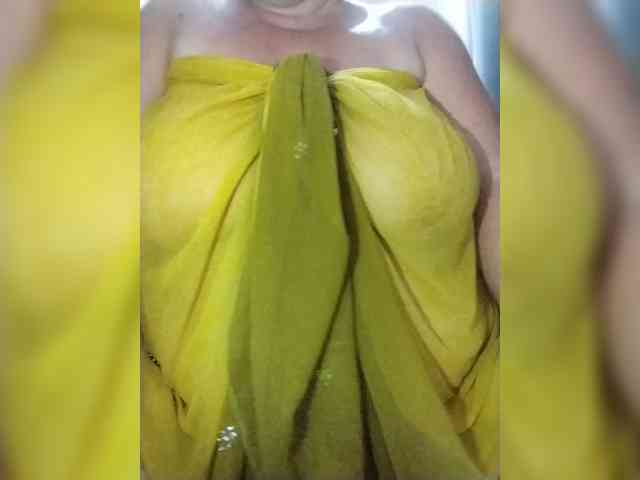 SeXy-Xo4y-SeXa webcam