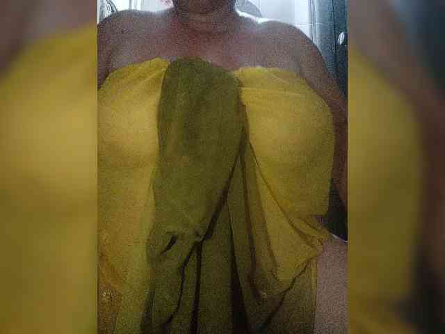 SeXy-Xo4y-SeXa webcam