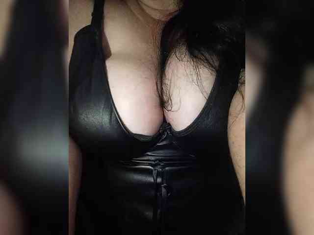 SeXy-Xo4y-SeXa webcam