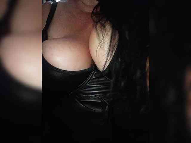 SeXy-Xo4y-SeXa webcam