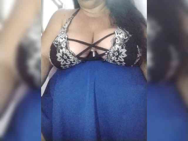 SeXy-Xo4y-SeXa webcam