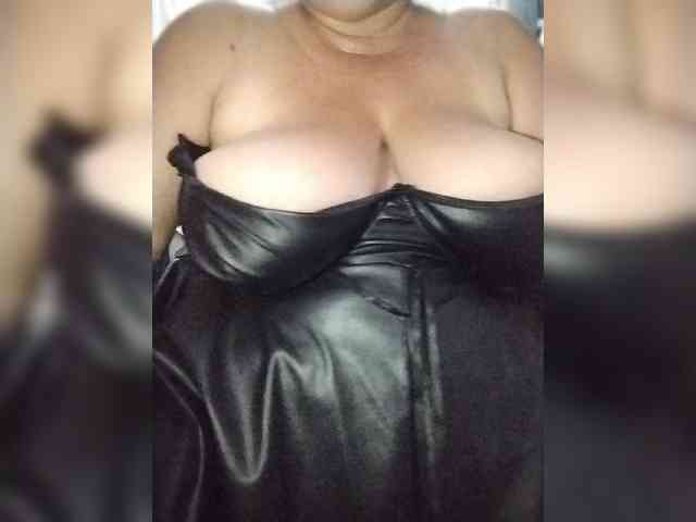 SeXy-Xo4y-SeXa webcam