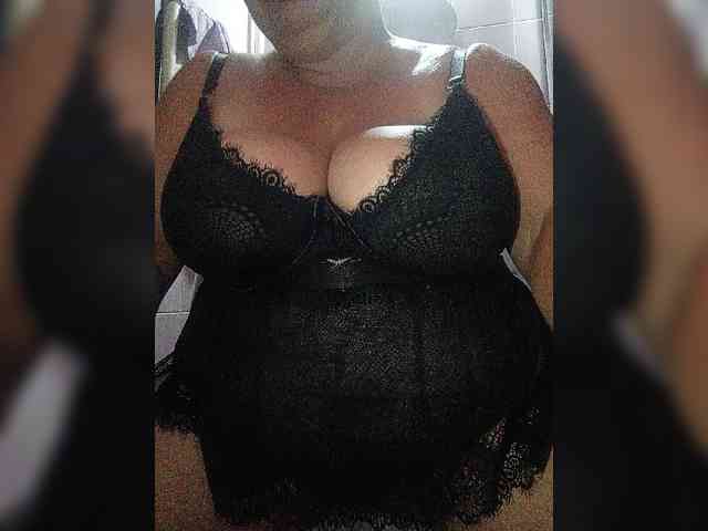 SeXy-Xo4y-SeXa webcam