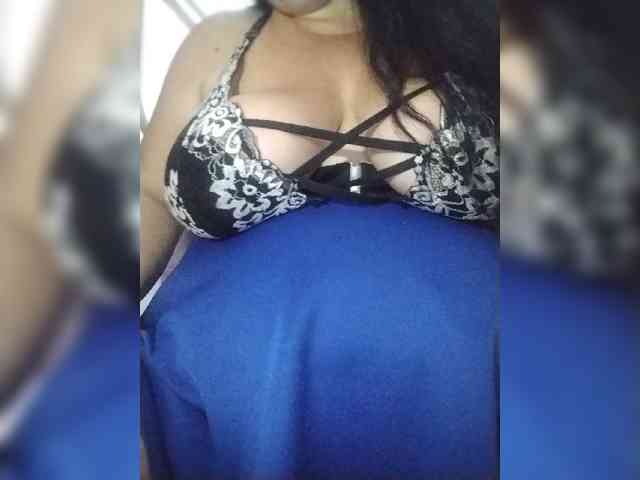 SeXy-Xo4y-SeXa webcam