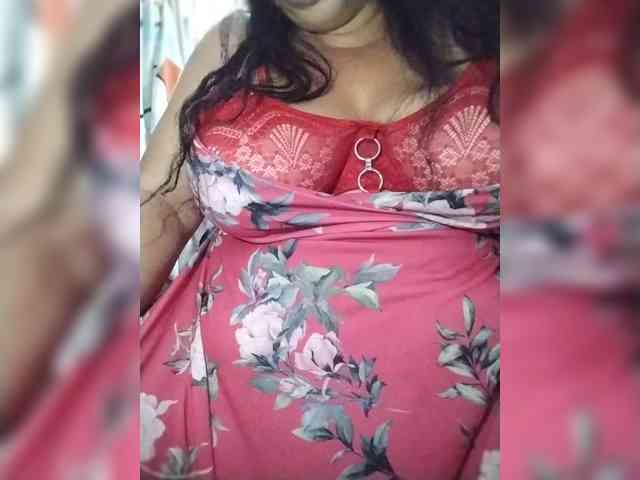 SeXy-Xo4y-SeXa webcam