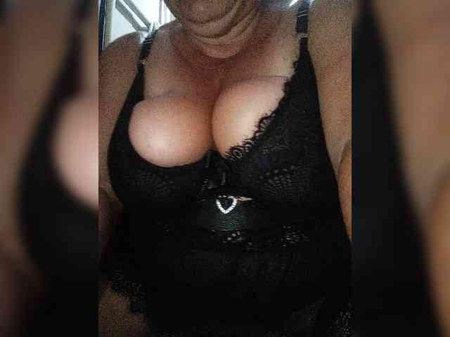 Model: SeXy-Xo4y-SeXa