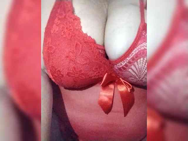 SeXy-Xo4y-SeXa webcam