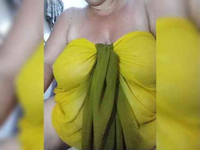 SeXy-Xo4y-SeXa webcam