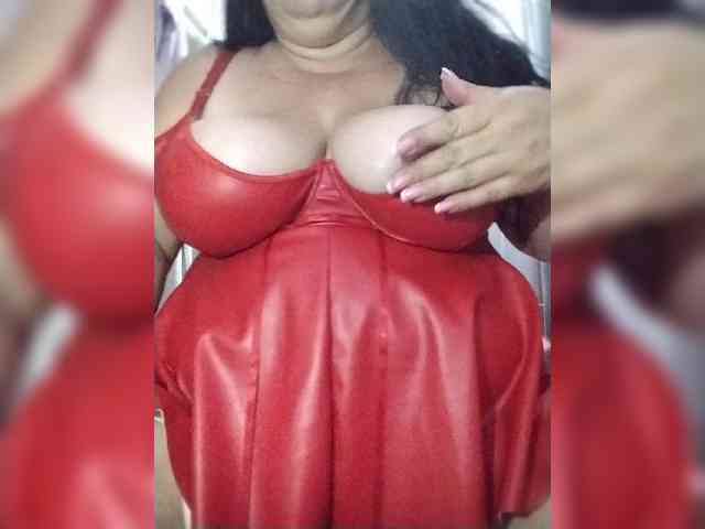 SeXy-Xo4y-SeXa webcam