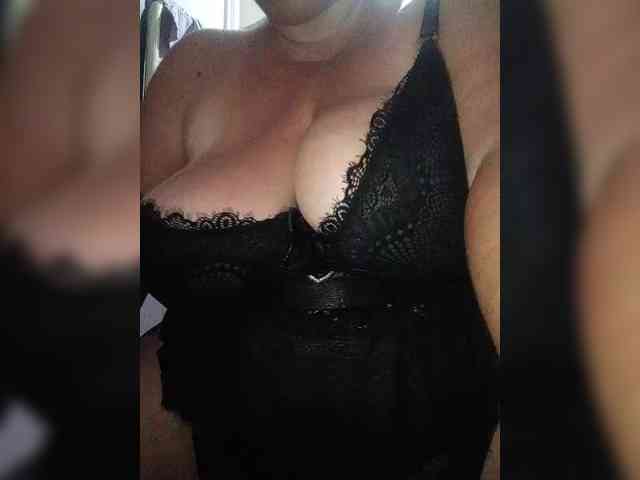 SeXy-Xo4y-SeXa webcam