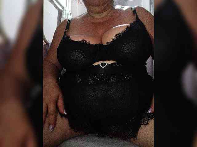 SeXy-Xo4y-SeXa webcam