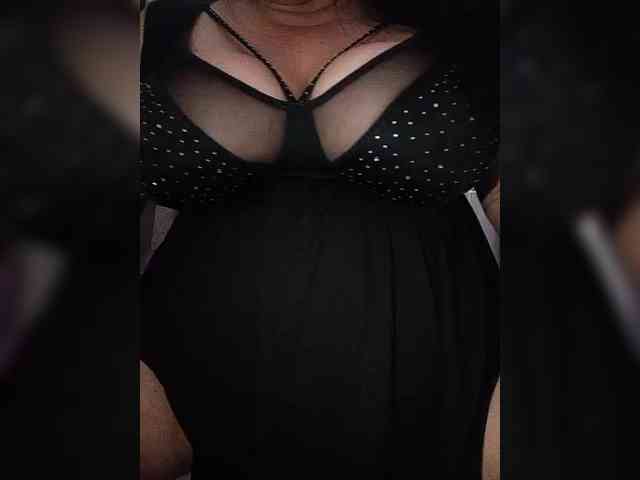 SeXy-Xo4y-SeXa webcam