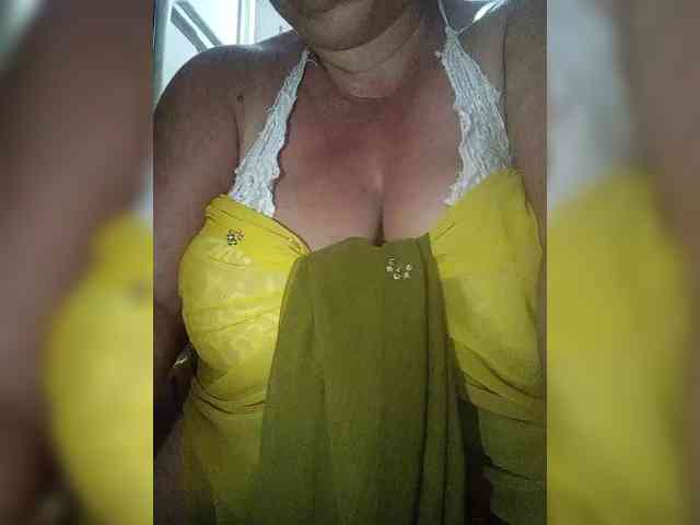 SeXy-Xo4y-SeXa webcam