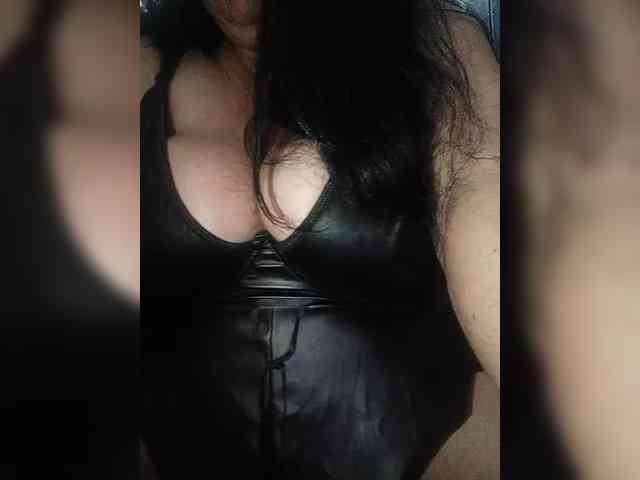 SeXy-Xo4y-SeXa webcam