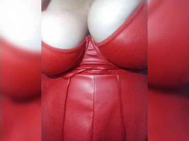 SeXy-Xo4y-SeXa webcam