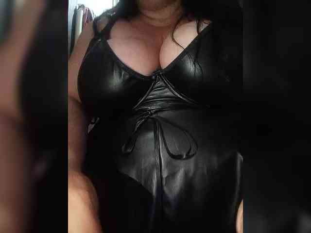 SeXy-Xo4y-SeXa webcam
