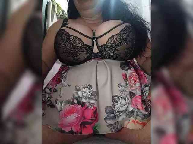 SeXy-Xo4y-SeXa webcam