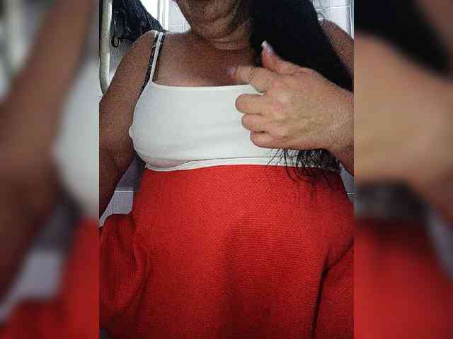 SeXy-Xo4y-SeXa webcam