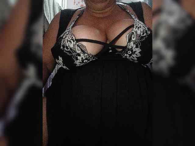 SeXy-Xo4y-SeXa webcam