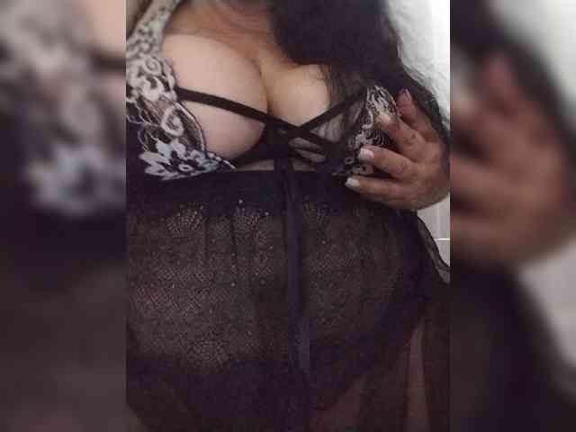 SeXy-Xo4y-SeXa webcam