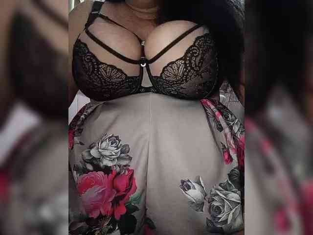 SeXy-Xo4y-SeXa webcam