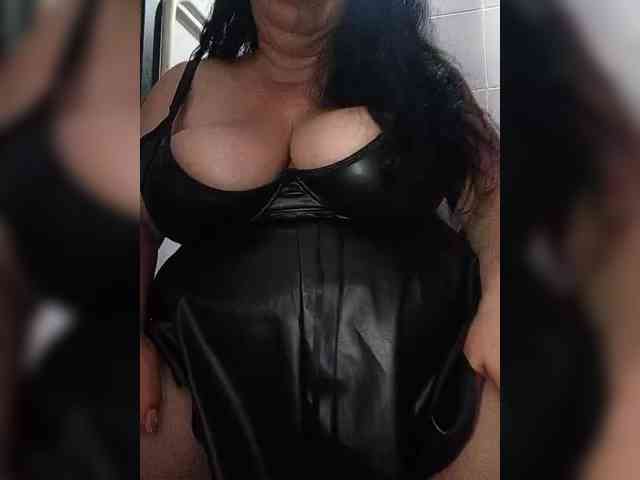SeXy-Xo4y-SeXa webcam