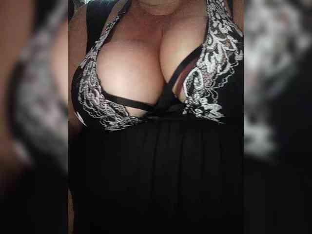 SeXy-Xo4y-SeXa webcam