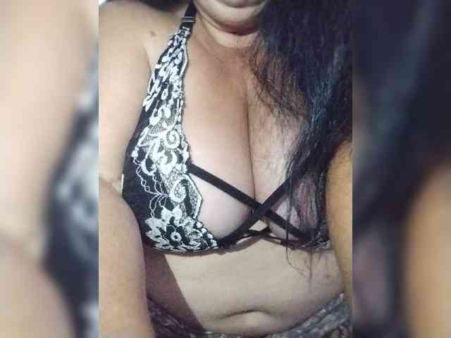 SeXy-Xo4y-SeXa webcam