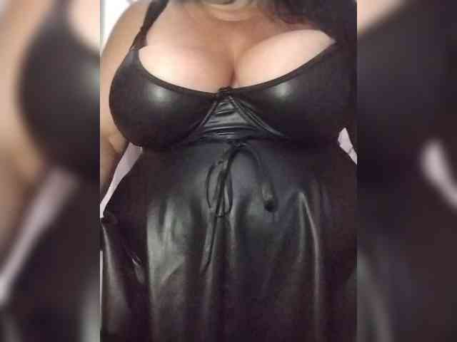 SeXy-Xo4y-SeXa webcam