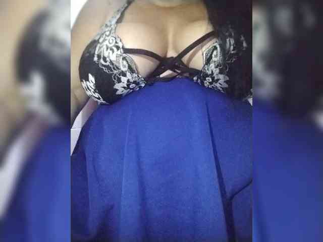 SeXy-Xo4y-SeXa webcam