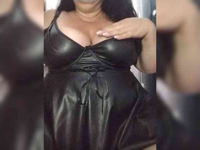SeXy-Xo4y-SeXa webcam