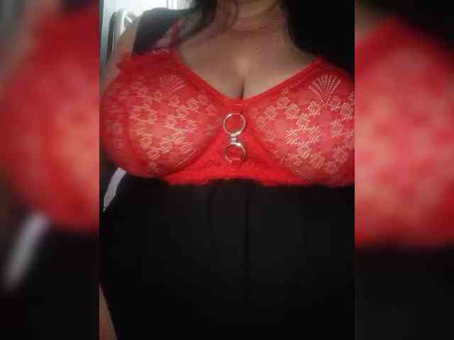 SeXy-Xo4y-SeXa webcam