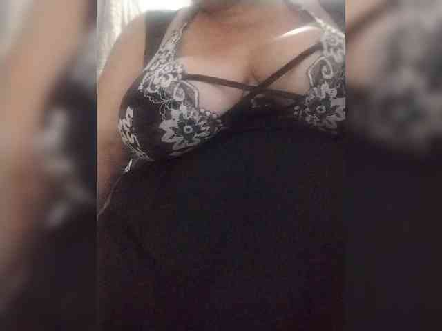 SeXy-Xo4y-SeXa webcam