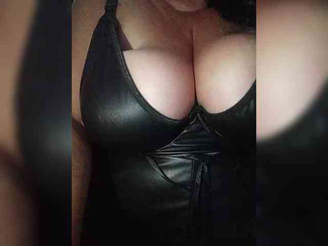 SeXy-Xo4y-SeXa webcam