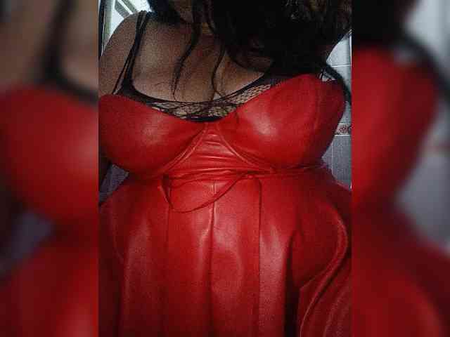 SeXy-Xo4y-SeXa webcam