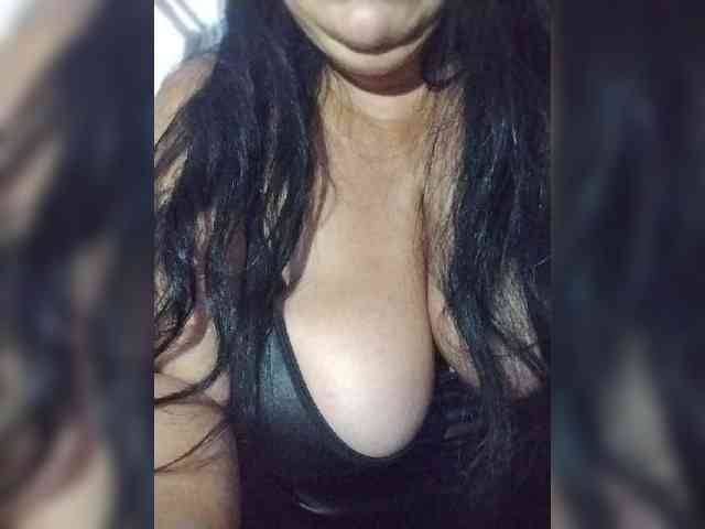 SeXy-Xo4y-SeXa webcam