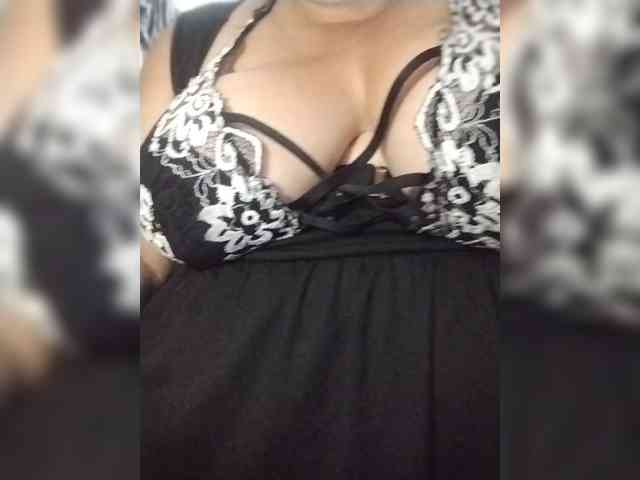 SeXy-Xo4y-SeXa webcam