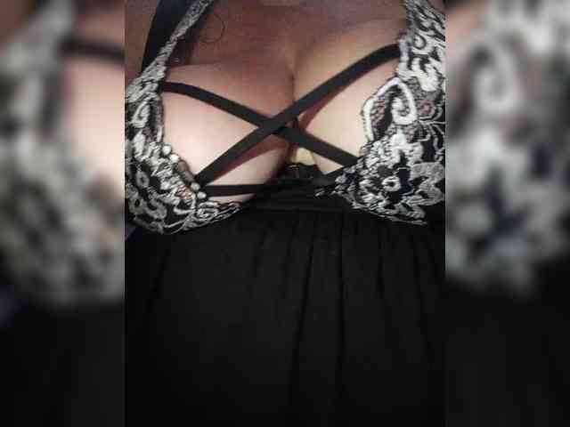 SeXy-Xo4y-SeXa webcam