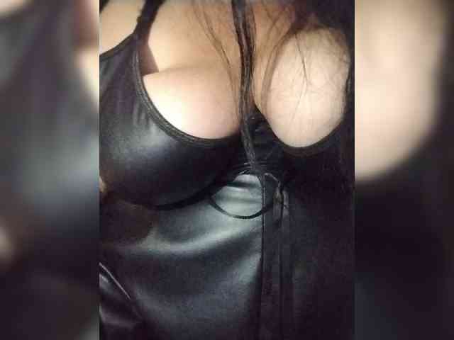 SeXy-Xo4y-SeXa webcam