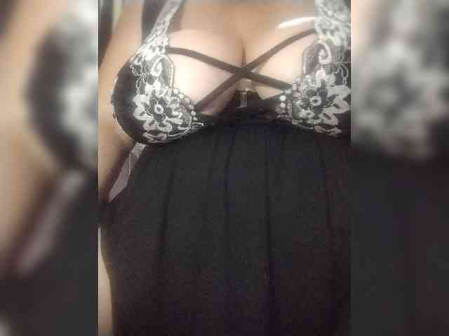 SeXy-Xo4y-SeXa webcam