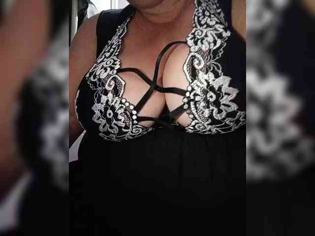 SeXy-Xo4y-SeXa webcam