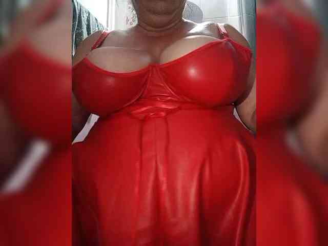 SeXy-Xo4y-SeXa webcam