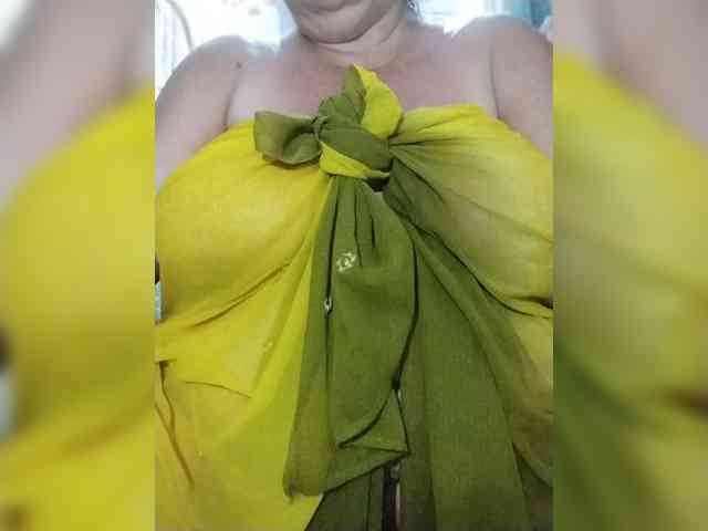 SeXy-Xo4y-SeXa webcam