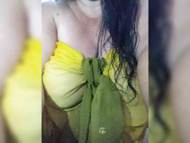 SeXy-Xo4y-SeXa webcam