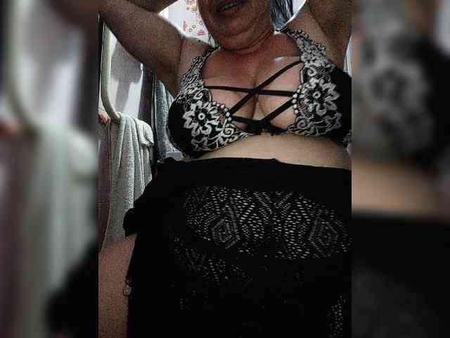 SeXy-Xo4y-SeXa webcam