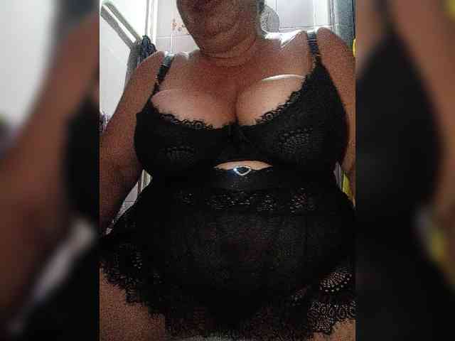 SeXy-Xo4y-SeXa webcam