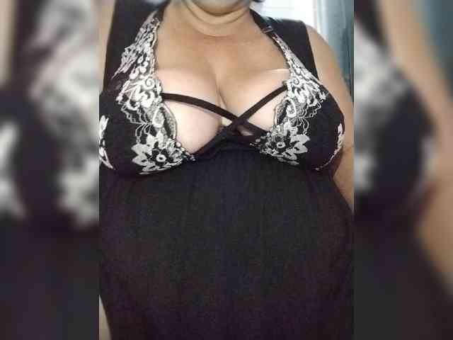 SeXy-Xo4y-SeXa webcam