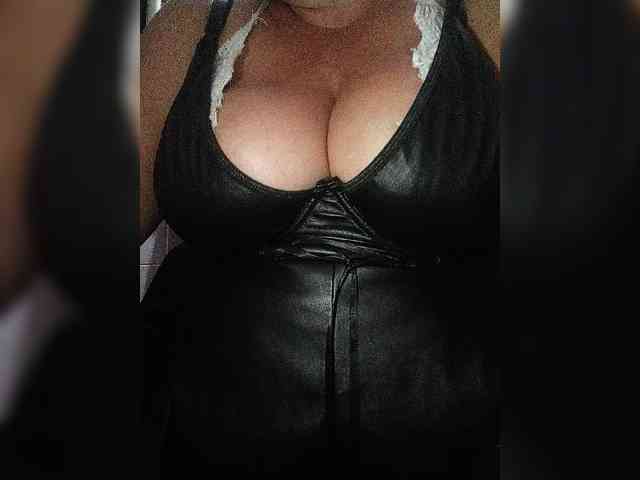 SeXy-Xo4y-SeXa webcam