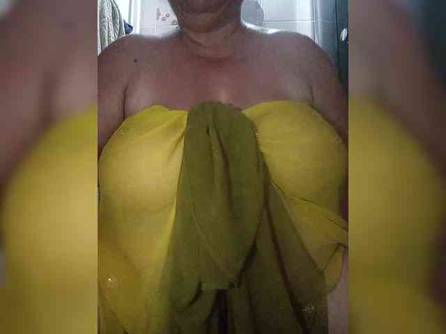 SeXy-Xo4y-SeXa webcam